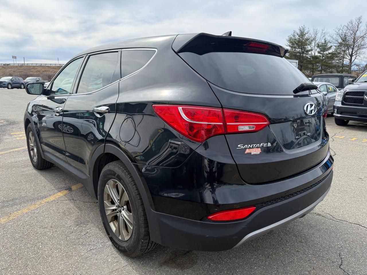 2016 Hyundai Santa Fe VIN 5XYZTDLB0GG367892 Copart auction photo, mechanical / minor dent/scratches damage thumbnail 3