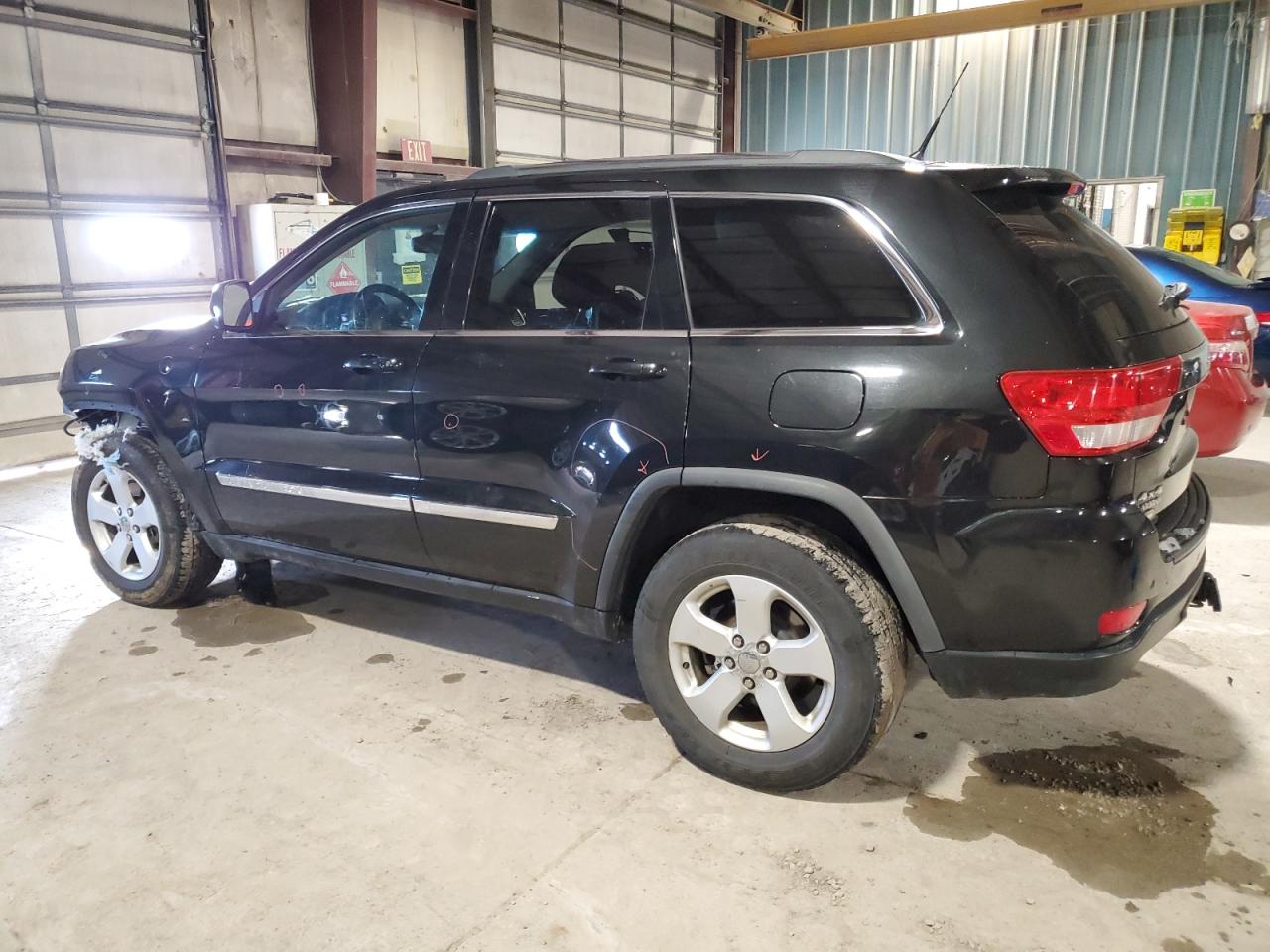 2011 Jeep Grand Cherokee VIN 1J4RR4GG2BC508067 Copart auction photo, front end / minor dent/scratches damage thumbnail 2