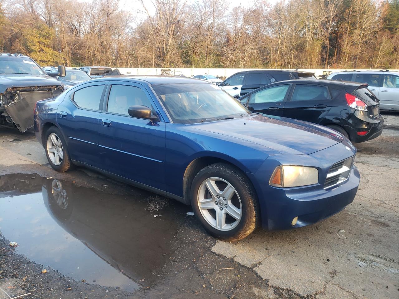 2009 Dodge Charger VIN 2B3KA33V09H542126 Copart auction photo, burn - interior / minor dent/scratches damage thumbnail 4