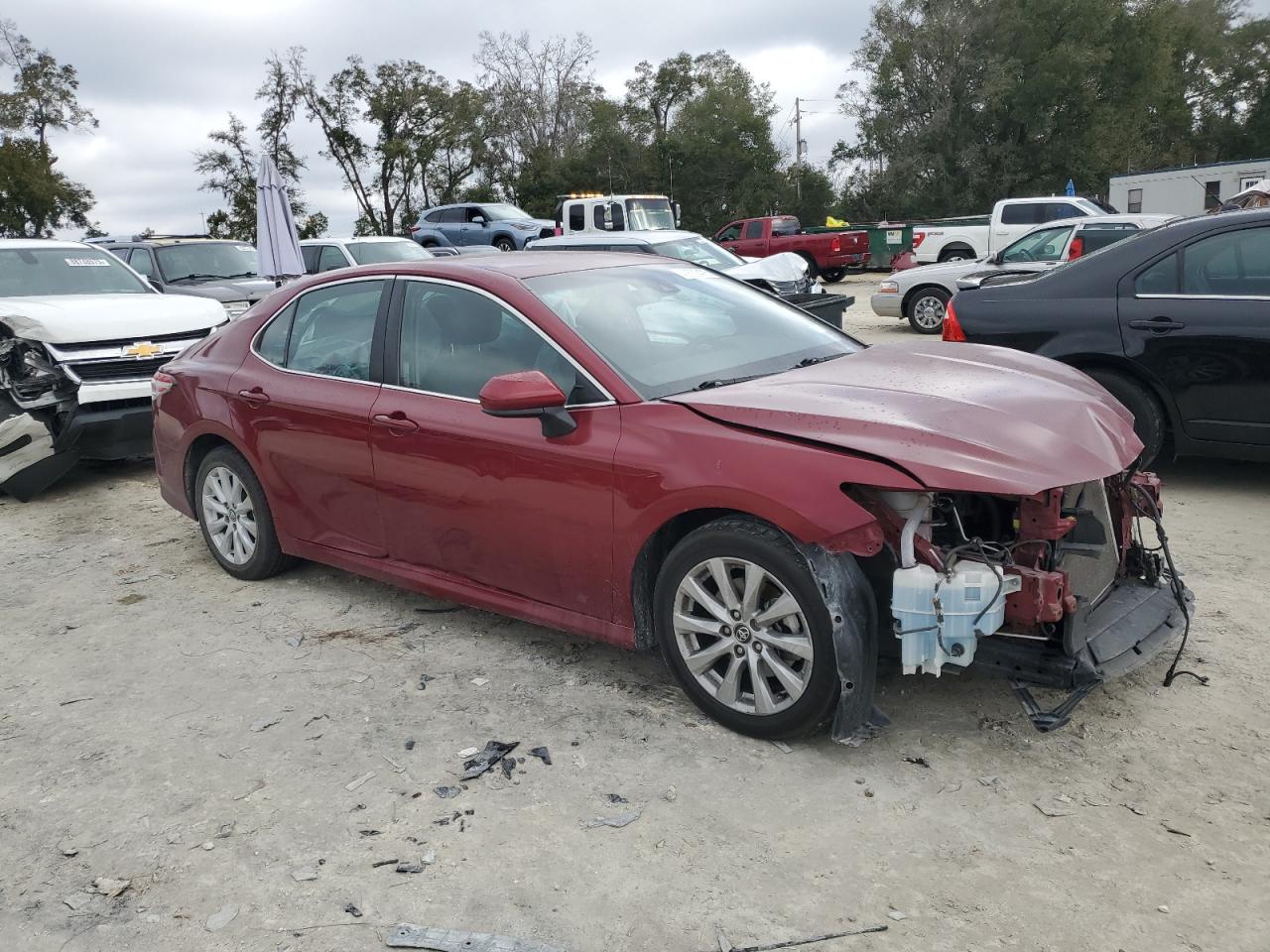 2020 Toyota Camry VIN 4T1C11AK7LU345129 Copart auction photo, front end damage thumbnail 4