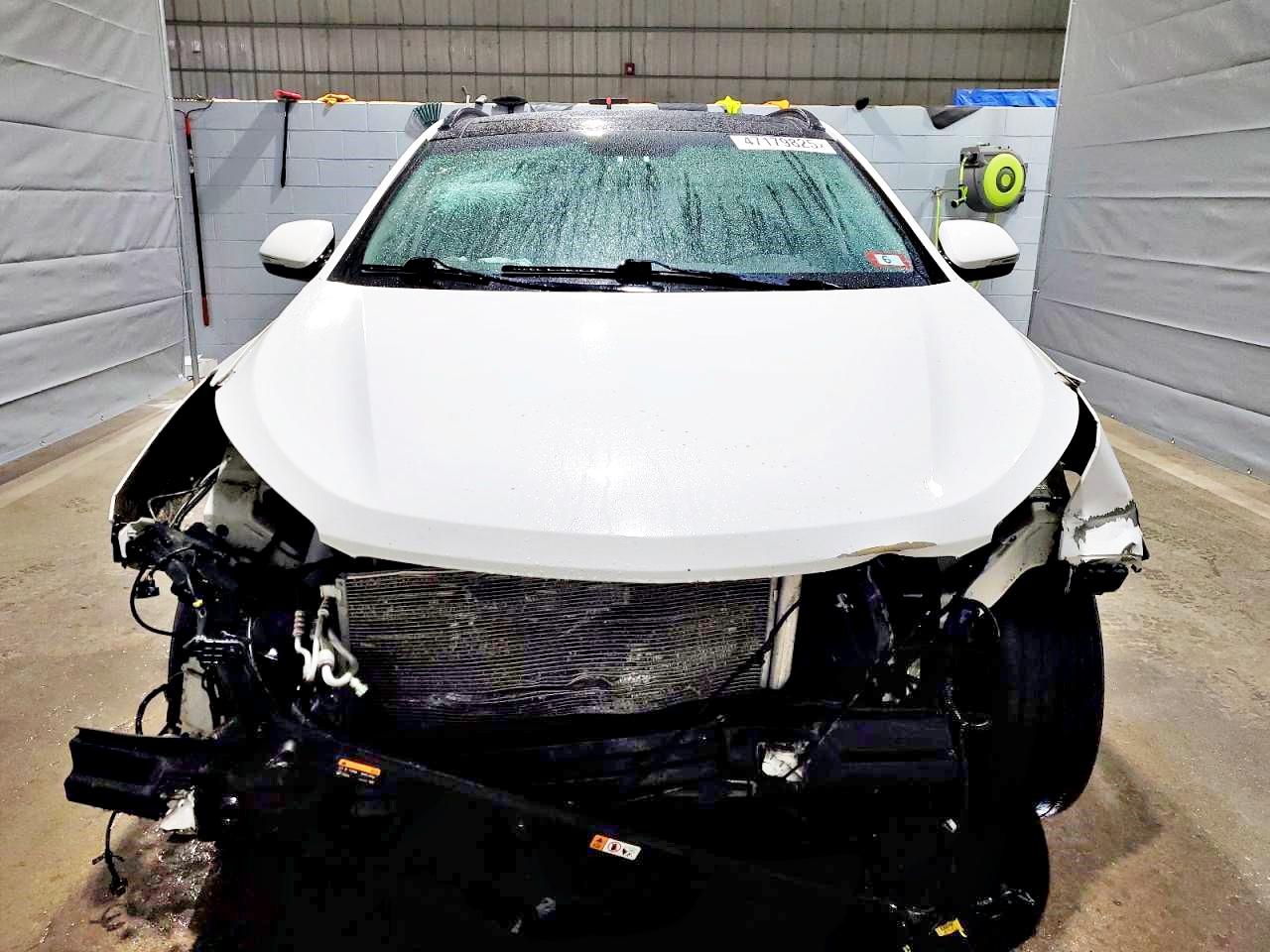 2015 Hyundai Santa Fe VIN KM8SRDHF3FU096590 Copart auction photo, front end / rear end damage thumbnail 5