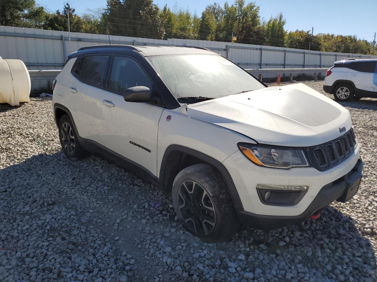 2019 Jeep Compass VIN 3C4NJDDB0KT825564 Copart auction photo, frame damage damage thumbnail 4