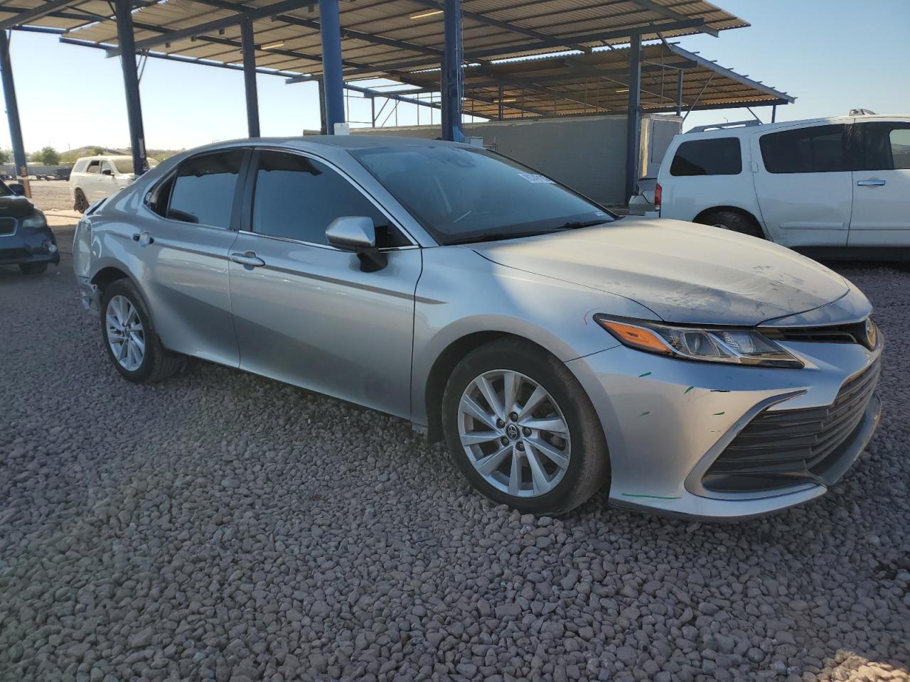 2022 Toyota Camry VIN 4T1C11AK1NU671737 Copart auction photo, rear end / side damage thumbnail 4
