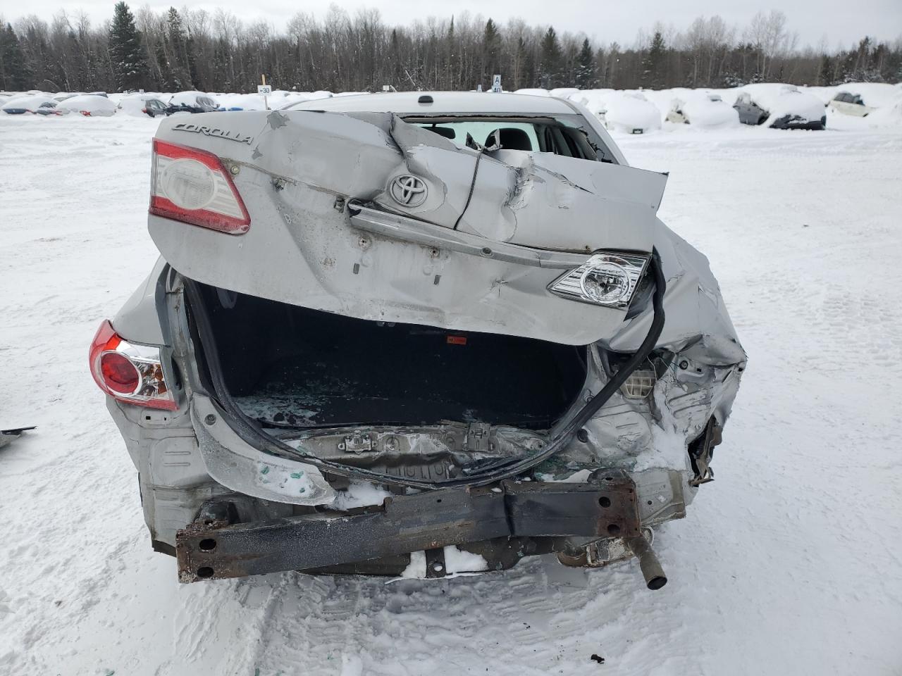 2013 Toyota Corolla VIN 2T1BU4EE3DC944749 Copart auction photo, rear end damage thumbnail 6