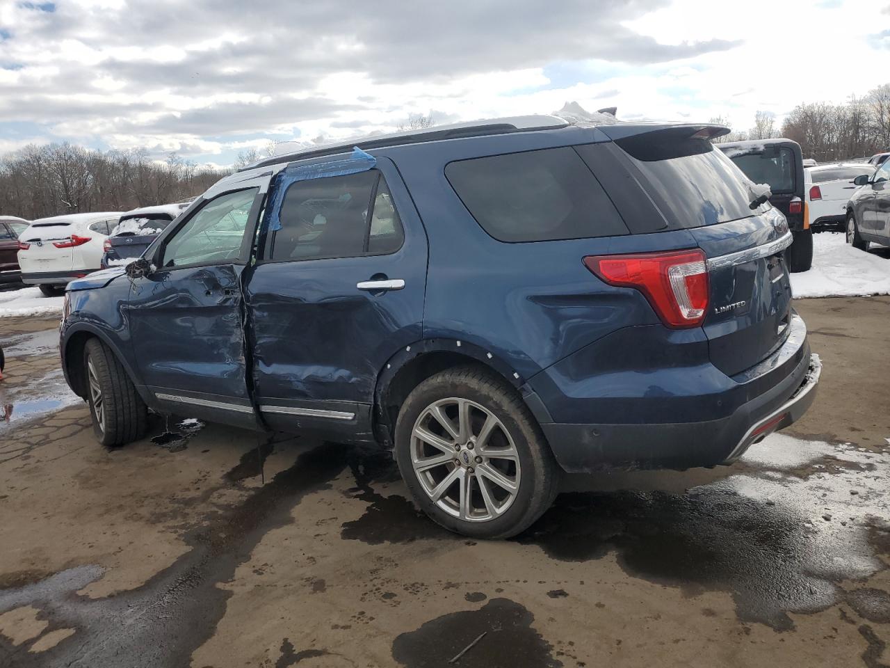 2016 Ford Explorer VIN 1FM5K8F81GGC80438 Copart auction photo, front end / side damage thumbnail 2