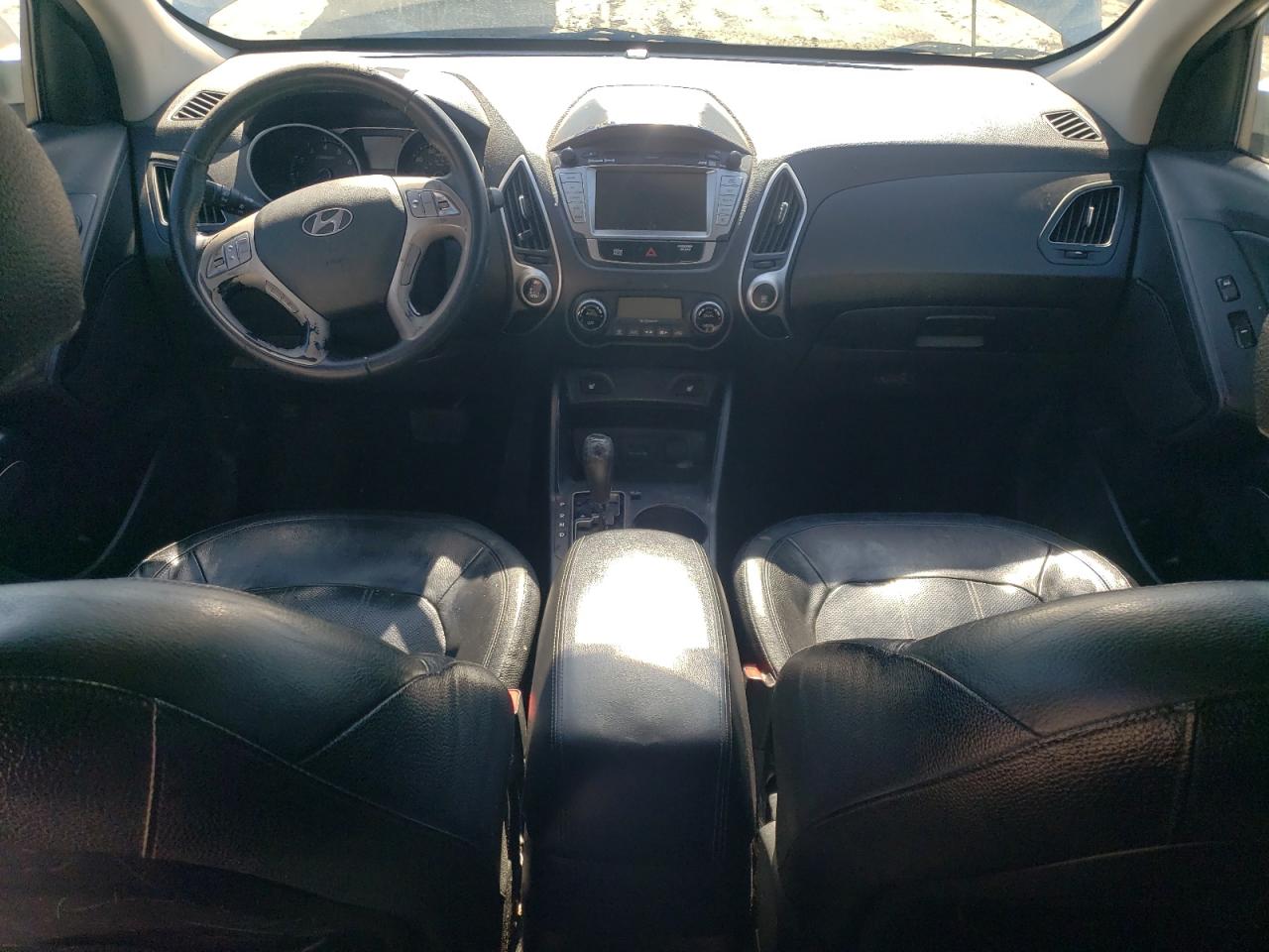 2013 Hyundai Tucson VIN KM8JU3AC8DU599131 Copart auction photo, side / rear end damage thumbnail 8