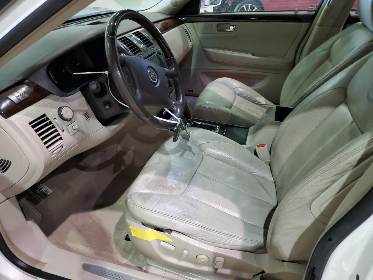 2011 Cadillac DTS VIN 1G6KH5E67BU128696 Copart auction photo, front end damage thumbnail 7
