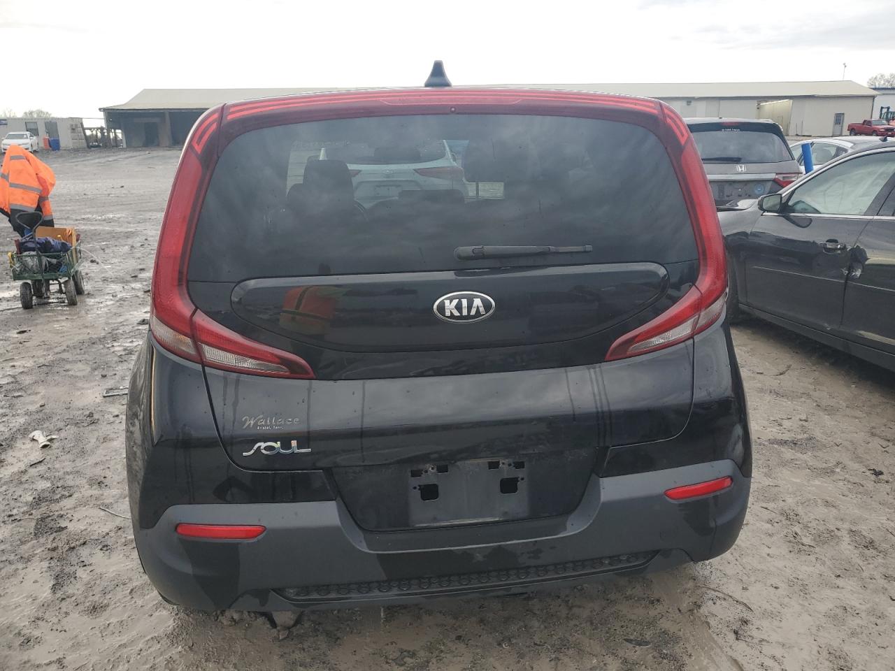 2020 KIA Soul VIN KNDJ22AU4L7011056 Copart auction photo, front end damage thumbnail 6