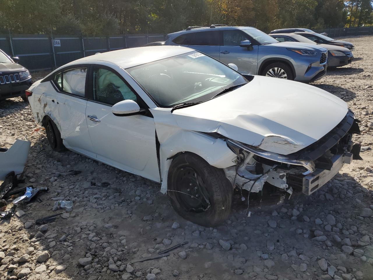 2020 Nissan Altima VIN 1N4BL4BV6LC226407 Copart auction photo, all over damage thumbnail 4