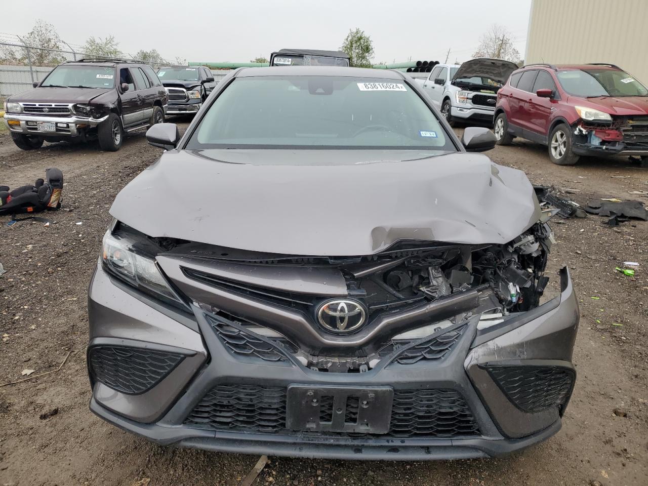 2021 Toyota Camry VIN 4T1G11AK8MU599967 Copart auction photo, front end damage thumbnail 5