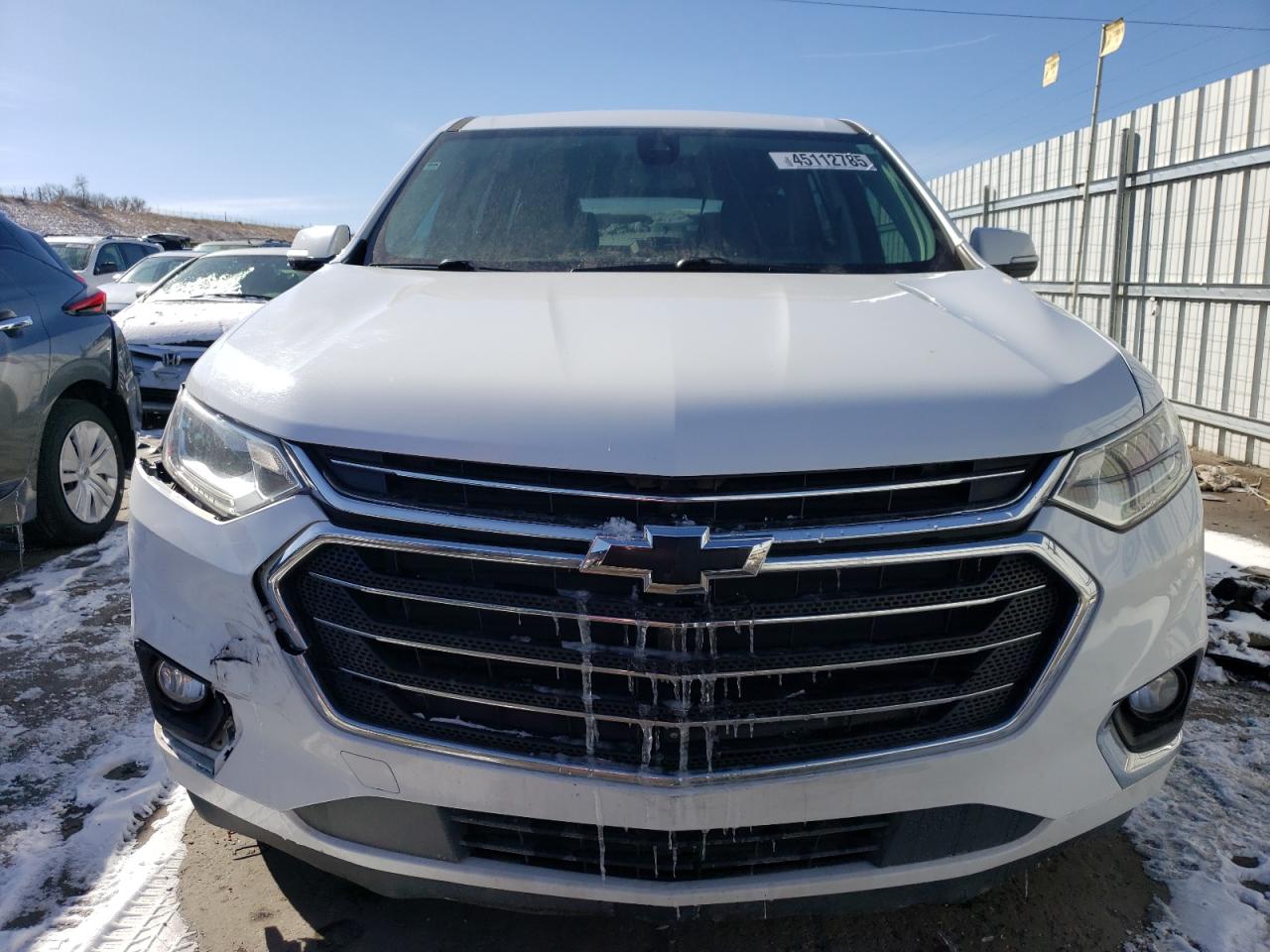 2019 Chevrolet Traverse VIN 1GNEVKKW9KJ222237 Copart auction photo, rear end / minor dent/scratches damage thumbnail 5