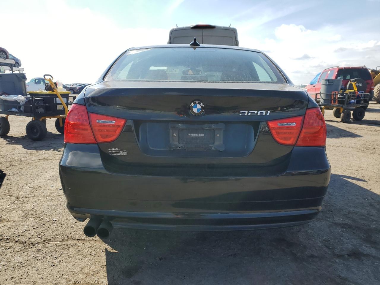 2010 BMW 3er VIN WBAPK5C52AA650096 Copart auction photo, front end damage thumbnail 6