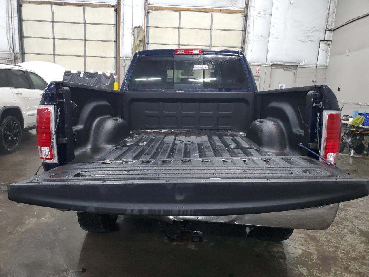2013 RAM 2500 VIN 3C6UR5FL7DG607673 Copart auction photo, rear end / front end damage thumbnail 6