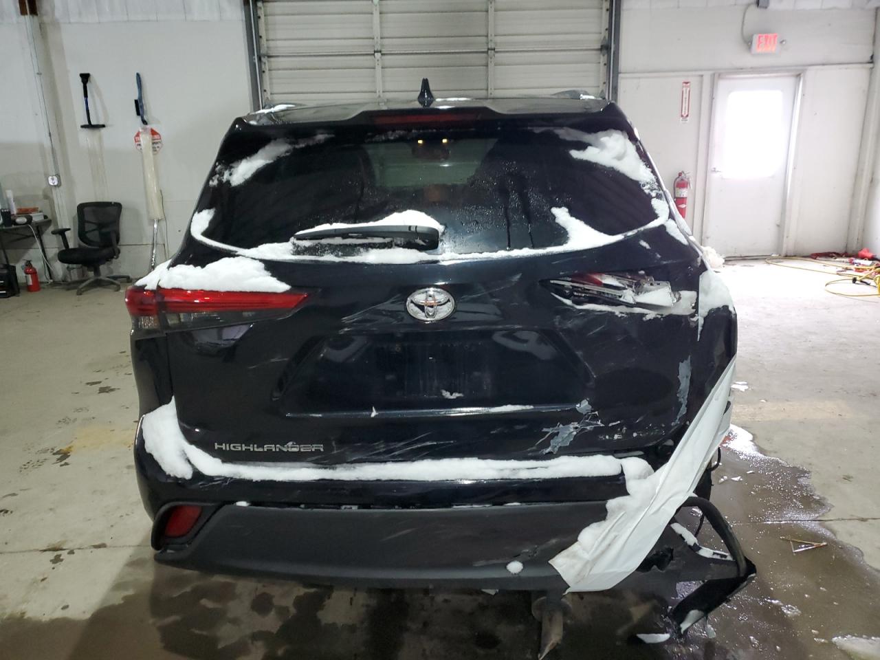 2021 Toyota Highlander VIN 5TDHZRBHXMS554620 Copart auction photo, front end / rear end damage thumbnail 6