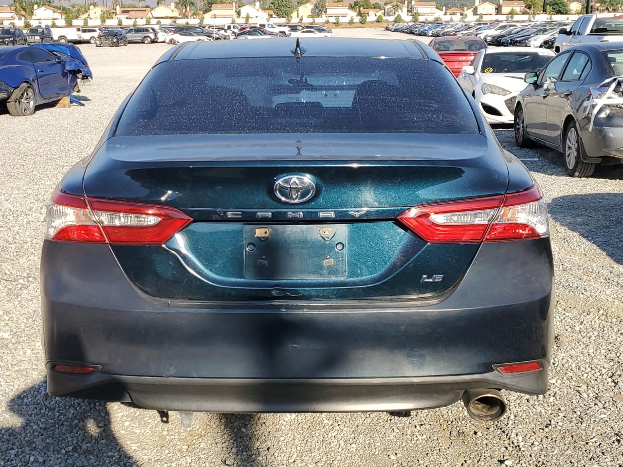 2019 Toyota Camry VIN 4T1B11HK7KU723207 Copart auction photo, front end damage thumbnail 6