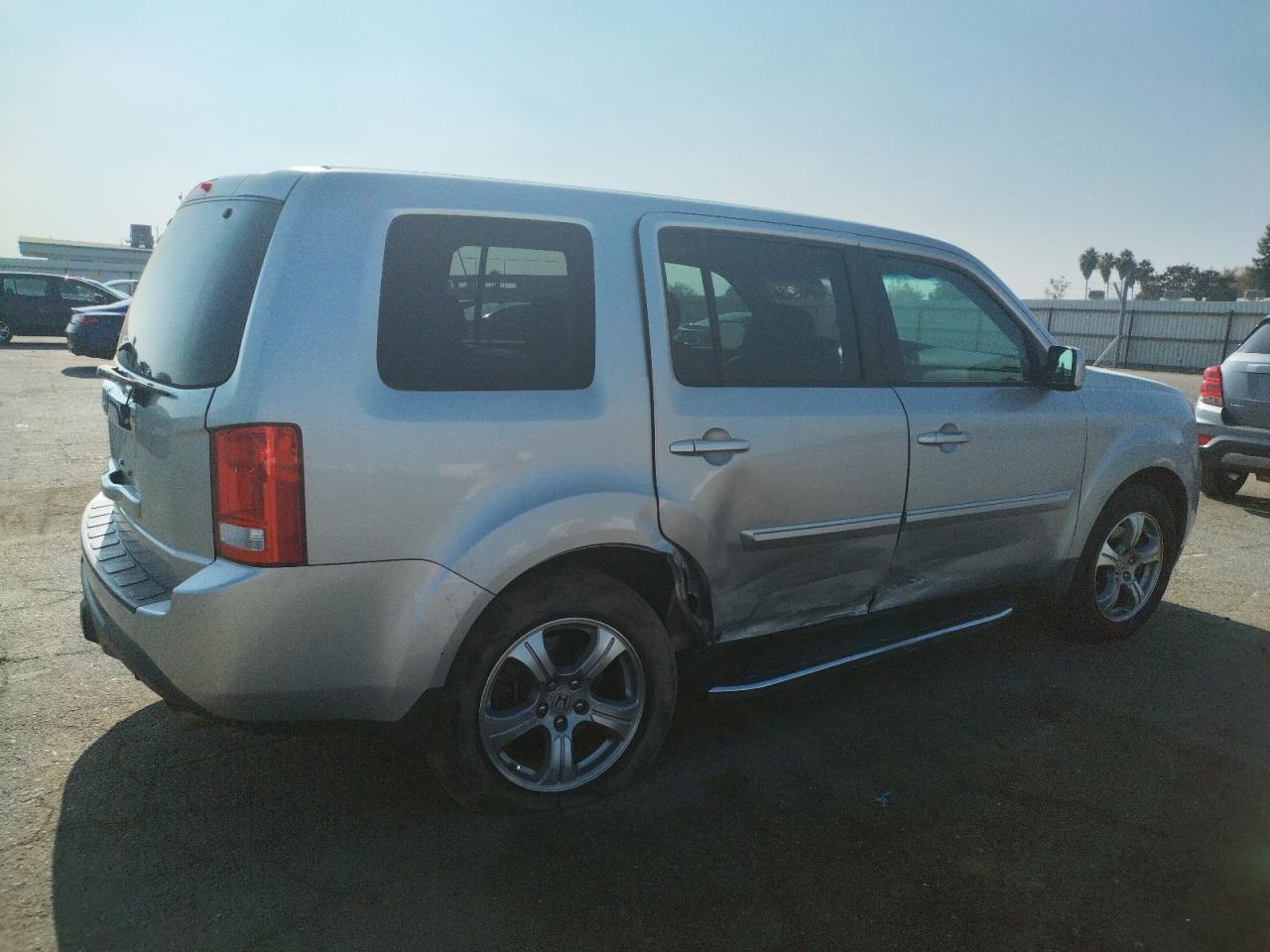 2012 Honda Pilot VIN 5FNYF3H62CB011485 Copart auction photo, side damage thumbnail 3