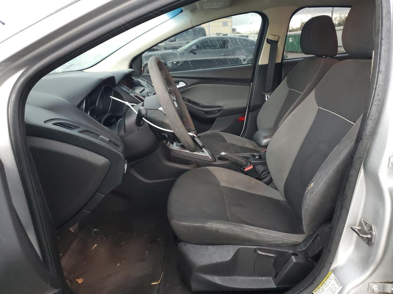 2013 Ford Focus VIN 1FADP3F24DL337675 Copart auction photo, front end / minor dent/scratches damage thumbnail 7