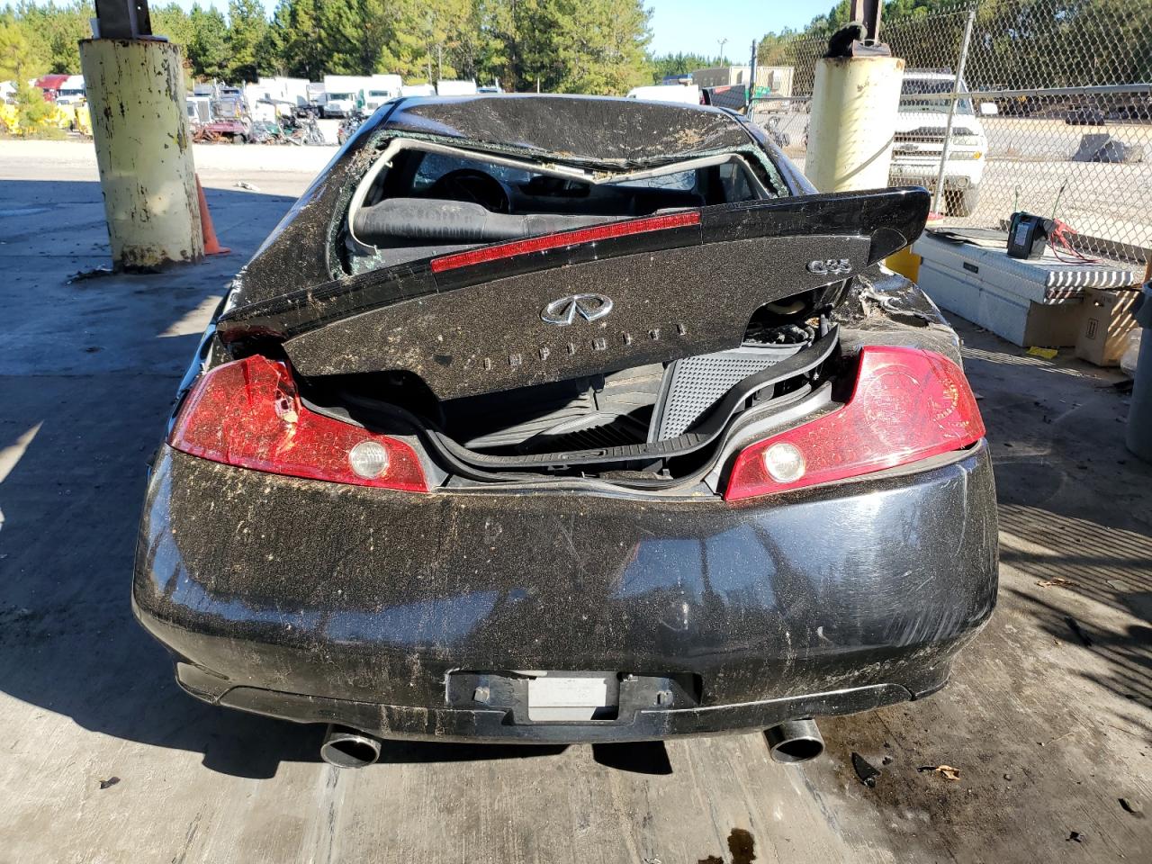2005 Infiniti G VIN JNKCV54E85M414613 Copart auction photo, all over damage thumbnail 6