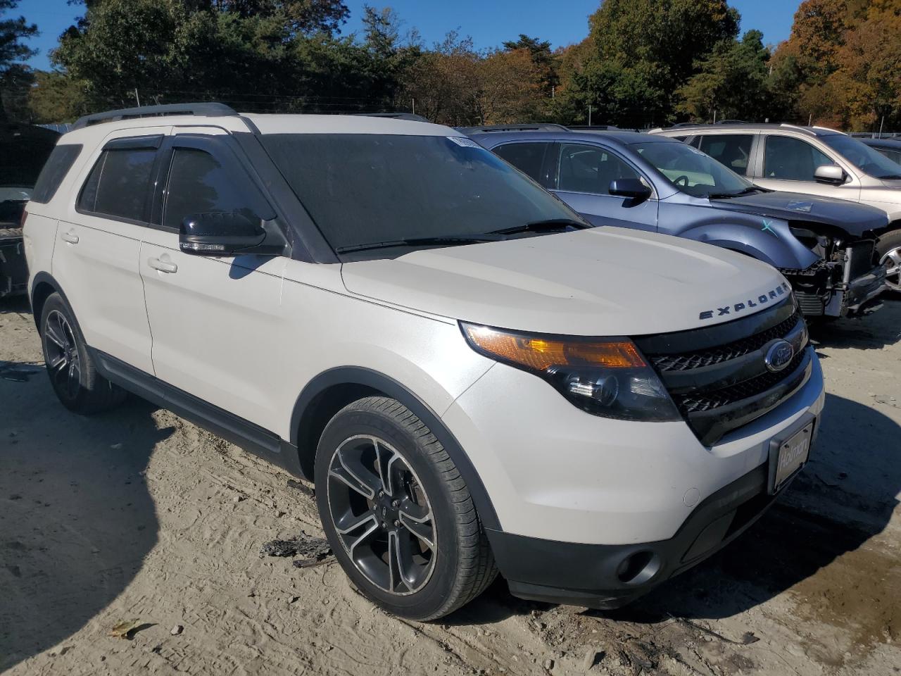 2015 Ford Explorer VIN 1FM5K8GT4FGA84236 Copart auction photo, side damage thumbnail 4