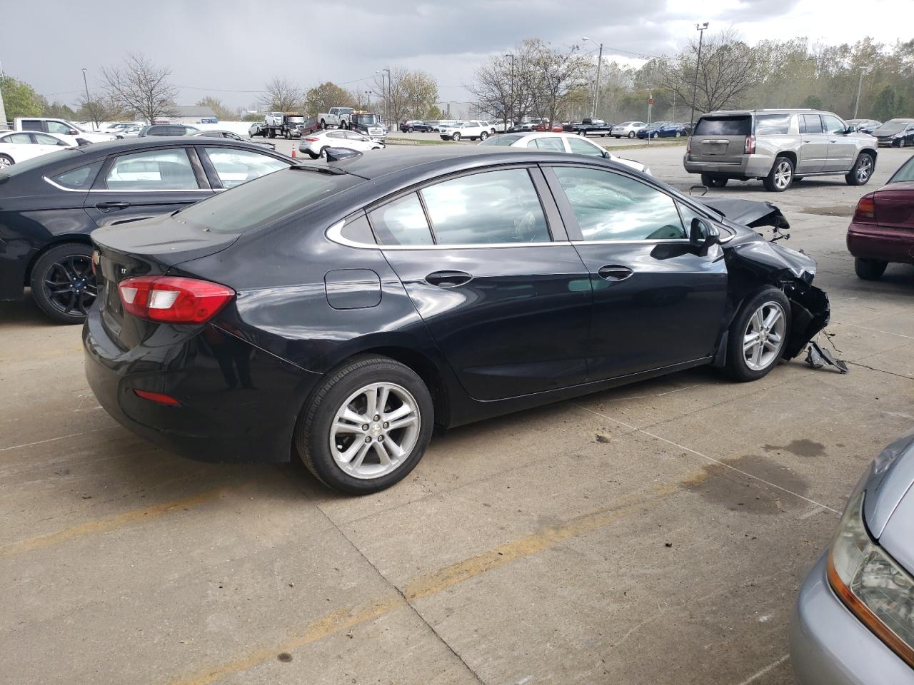 2018 Chevrolet Cruze VIN 1G1BE5SM7J7247959 Copart auction photo, front end damage thumbnail 3