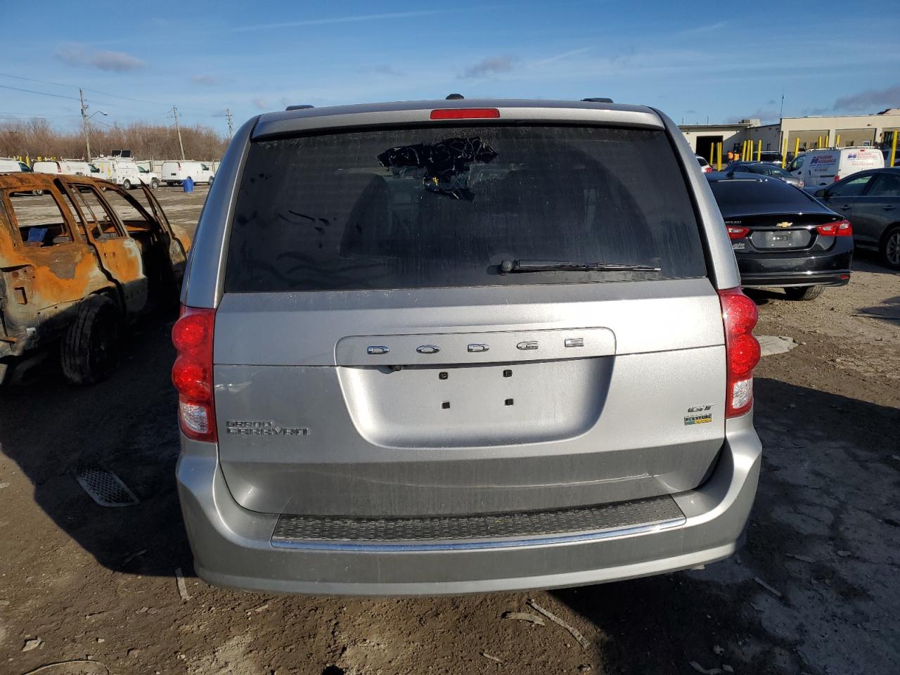 2019 Dodge Caravan VIN 2C4RDGEGXKR671582 Copart auction photo, all over / minor dent/scratches damage thumbnail 6