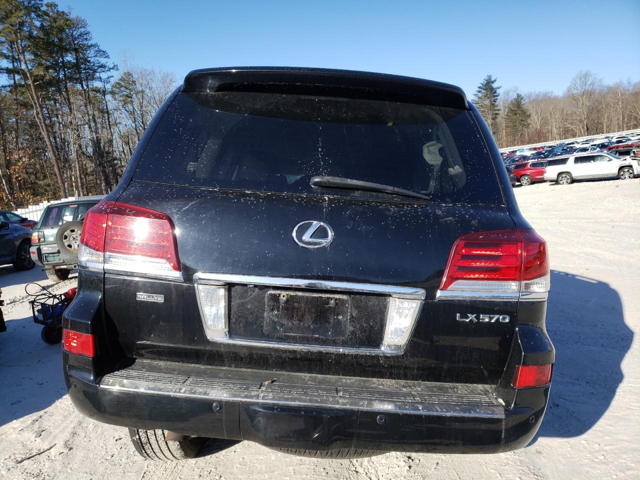 2015 Lexus LX VIN JTJHY7AX7F4167728 Copart auction photo, front end / side damage thumbnail 6