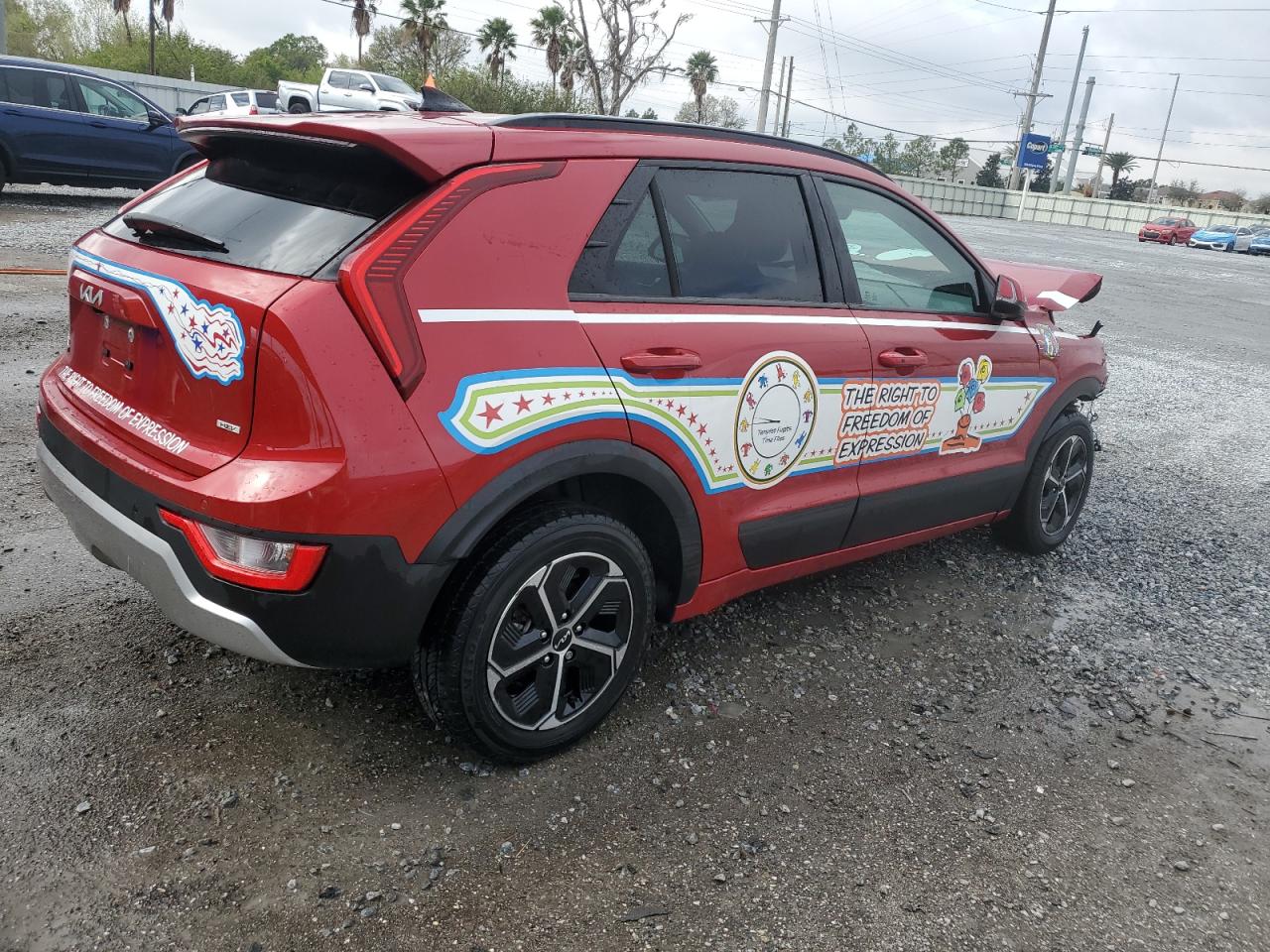 2023 KIA Niro VIN KNDCR3LE5P5051454 Copart auction photo, front end damage thumbnail 3
