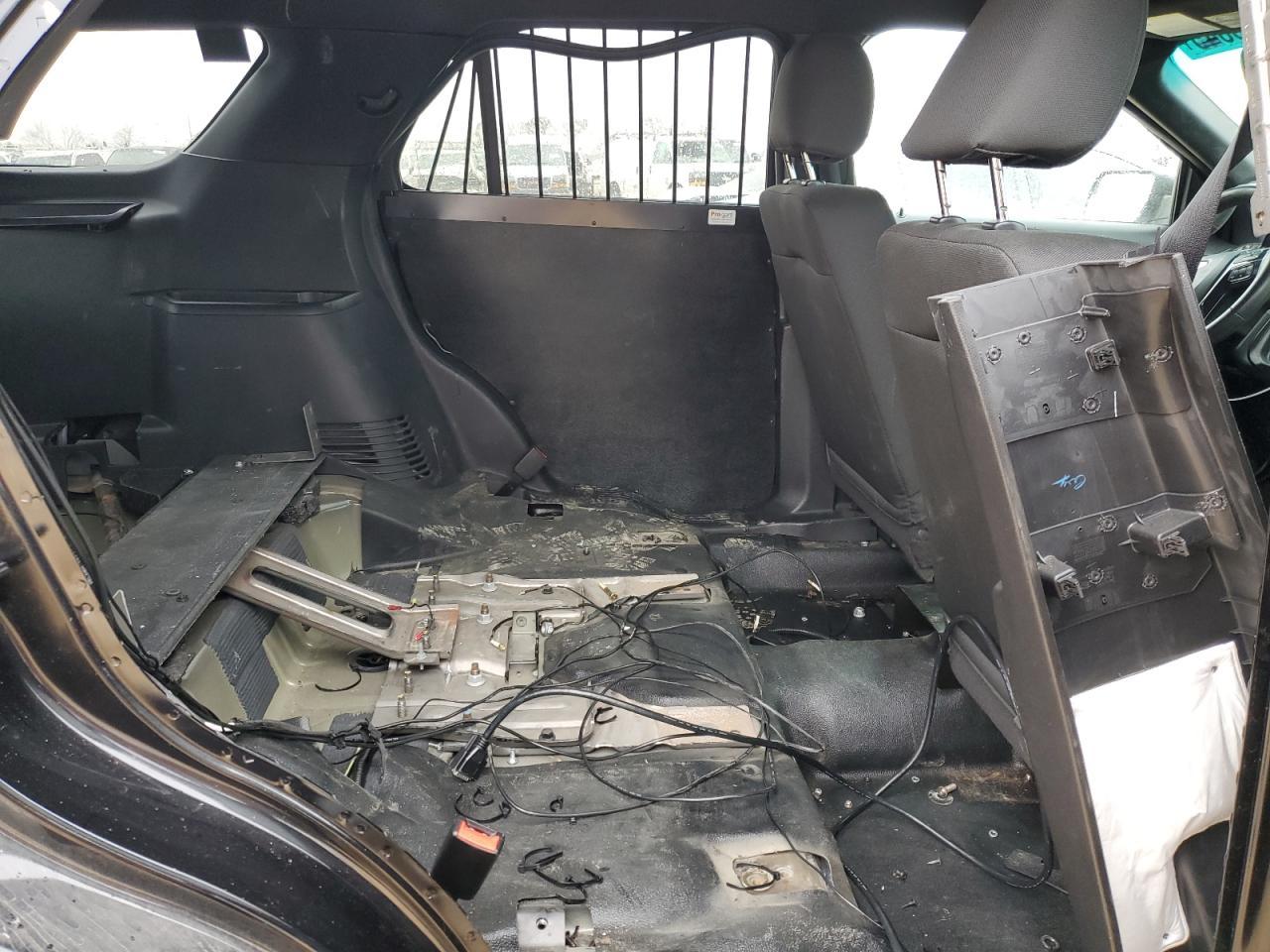 2016 Ford Explorer VIN 1FM5K8AR7GGC41997 Copart auction photo, side / stripped damage thumbnail 11