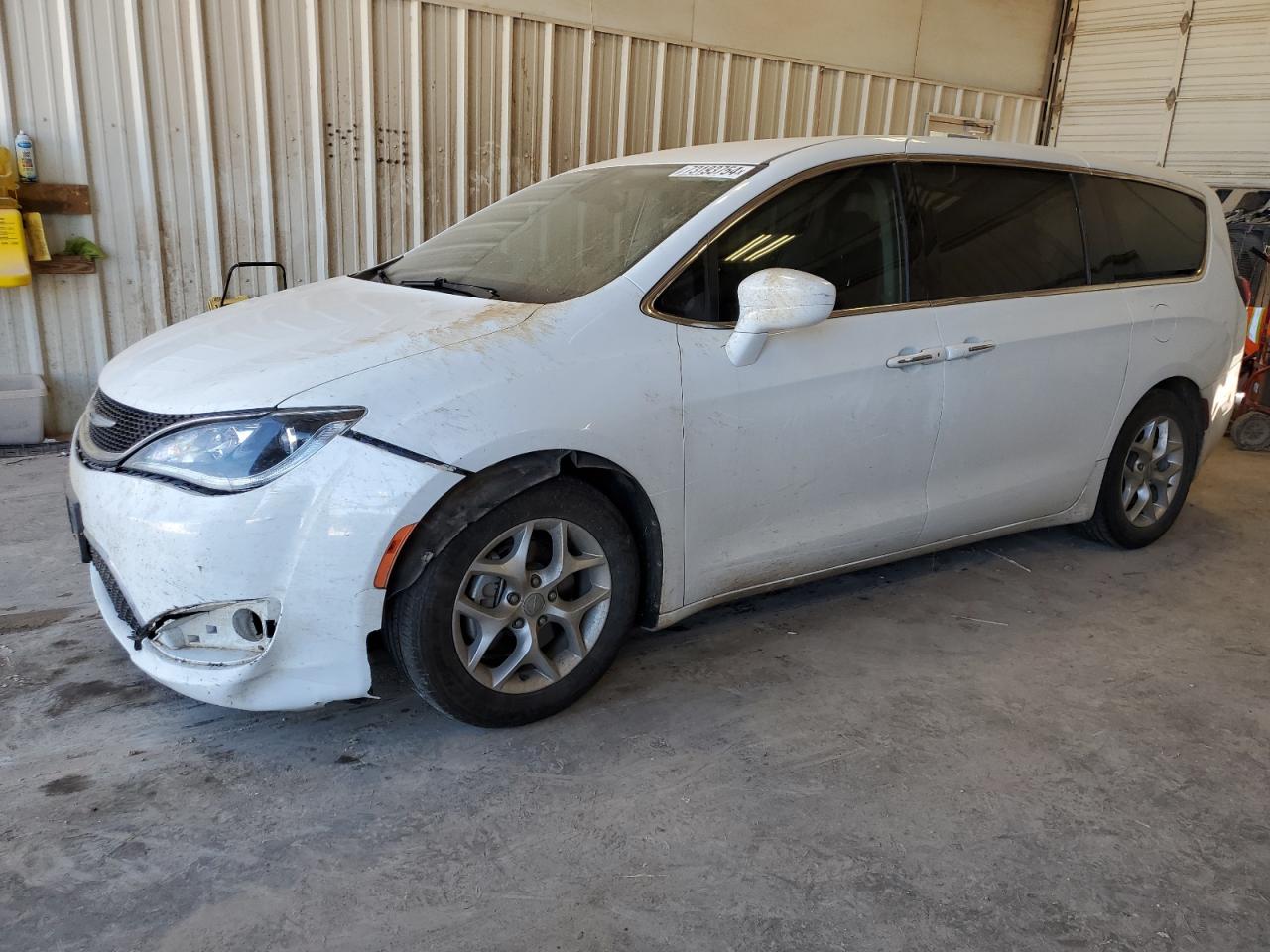 2018 Chrysler Pacifica VIN 2C4RC1FG7JR122614
