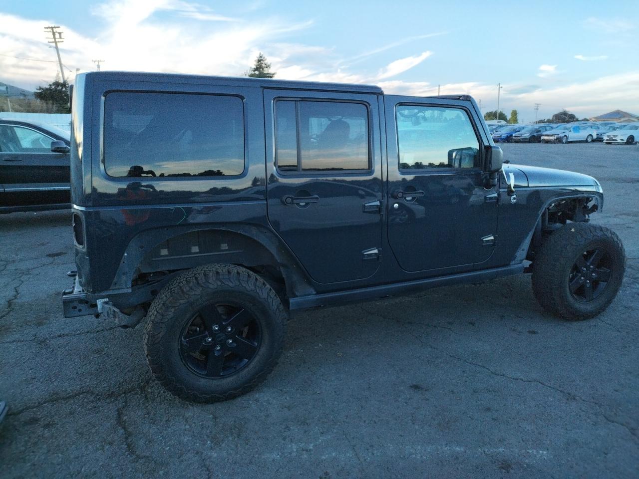 2017 Jeep Wrangler VIN 1C4BJWDG1HL703794 Copart auction photo, rear end / front end damage thumbnail 3