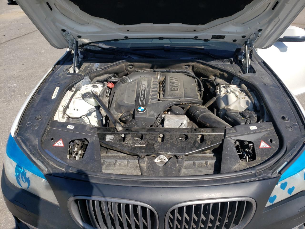 2014 BMW 7er VIN WBAYA6C56ED144241 Copart auction photo, front end / side damage thumbnail 11