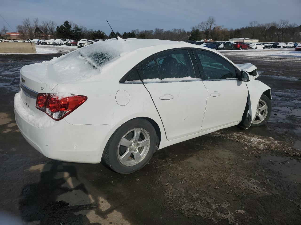 2014 Chevrolet Cruze VIN 1G1PC5SB2E7277872 Copart auction photo, front end damage thumbnail 3