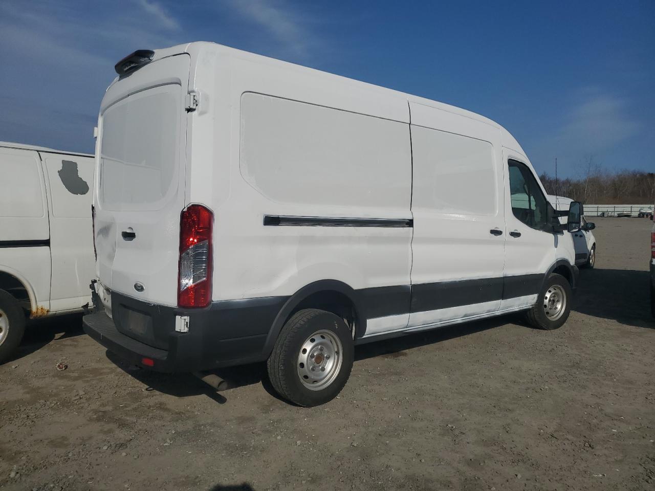 2022 Ford Transit VIN 1FTBR1C82NKA17027 Copart auction photo, side damage thumbnail 3