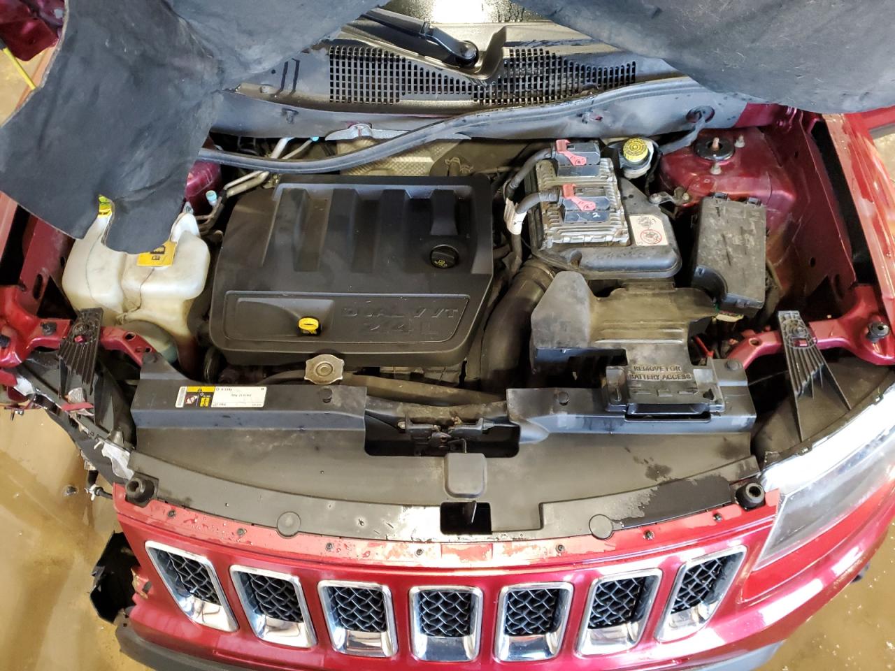 2016 Jeep Compass VIN 1C4NJDBB3GD672114 Copart auction photo, front end / side damage thumbnail 12
