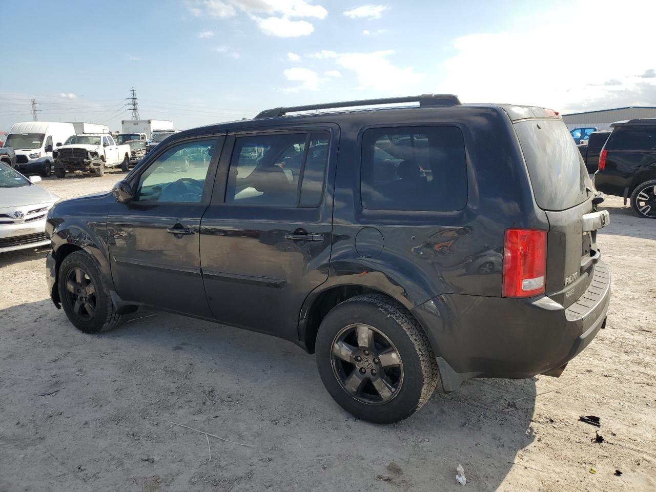 2011 Honda Pilot VIN 5FNYF3H48BB023637 Copart auction photo, all over damage thumbnail 2