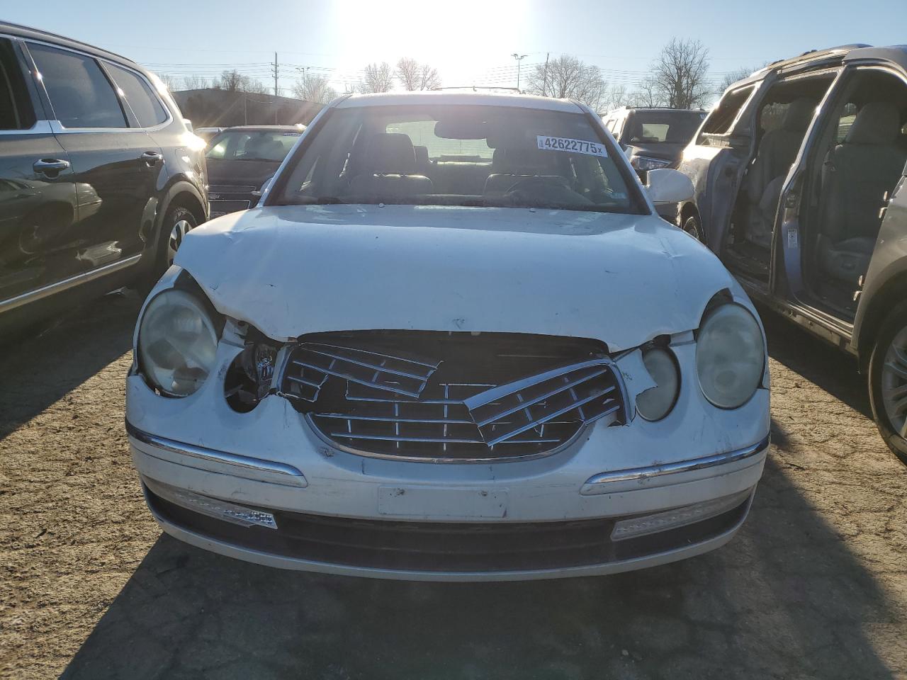 2007 KIA Amanti VIN KNALD125675121092 Copart auction photo, all over damage thumbnail 5