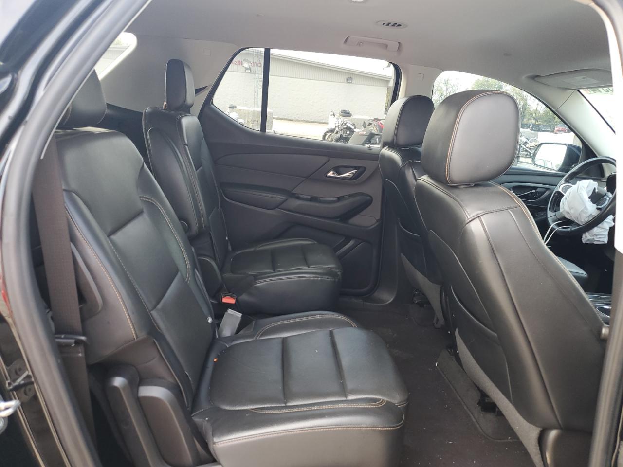 2018 Chevrolet Traverse VIN 1GNERKKW7JJ255059 Copart auction photo, front end / rear end damage thumbnail 11