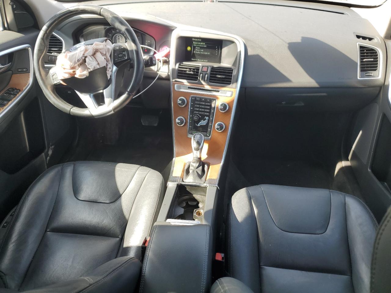 2017 Volvo XC60 VIN YV440MDU8H2015963 Copart auction photo, front end damage thumbnail 8