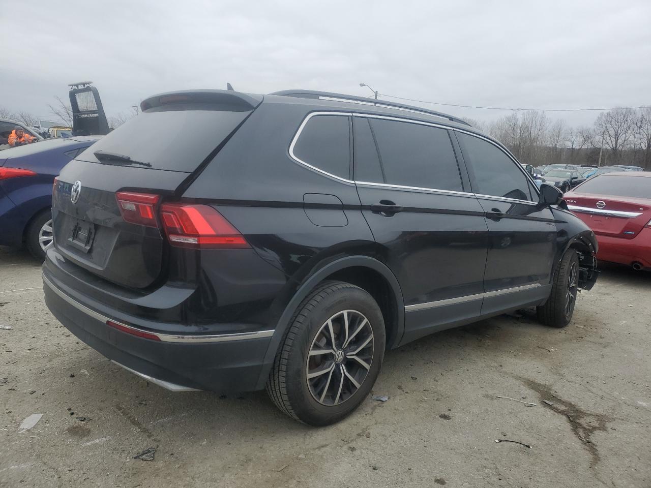 2021 Volkswagen Tiguan VIN 3VV3B7AX7MM122869 Copart auction photo, front end damage thumbnail 3