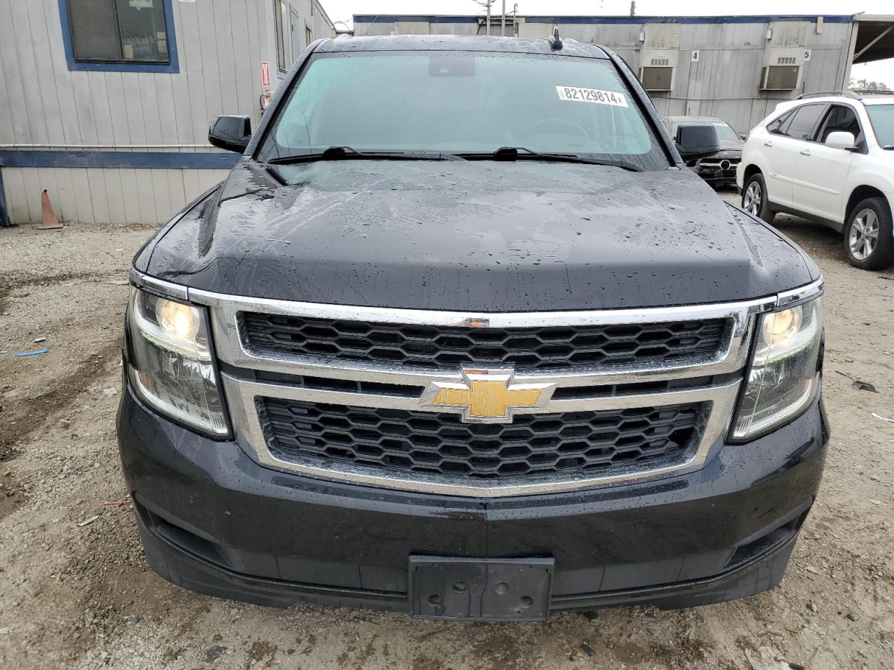 2020 Chevrolet Suburban VIN 1GNSKHKC6LR158522 Copart auction photo, side damage thumbnail 5