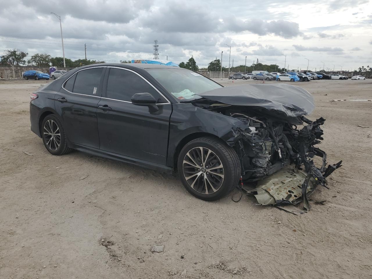 2019 Toyota Camry VIN 4T1B11HK6KU763763 Copart auction photo, front end damage thumbnail 4