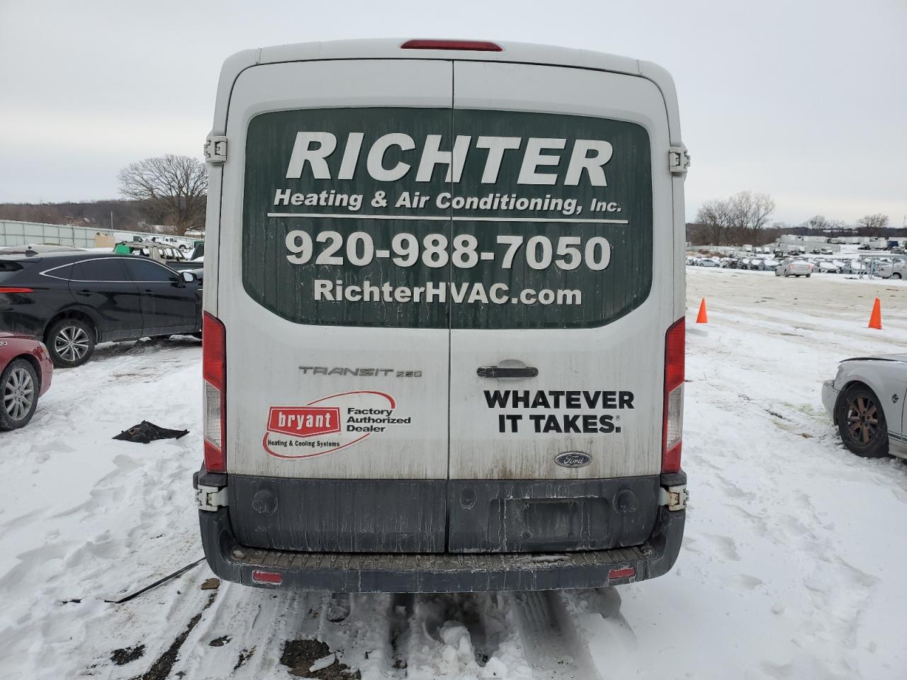 2017 Ford Transit VIN 1FTYR2CM2HKB56446 Copart auction photo, front end damage thumbnail 6