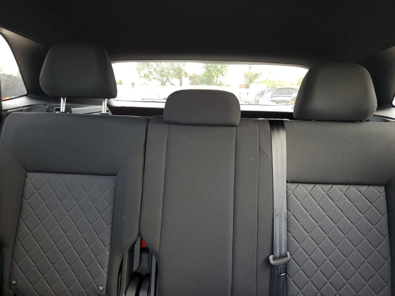 2020 Volkswagen Atlas VIN 1V2GC2CA2LC204256 Copart auction photo, water/flood / side damage thumbnail 10