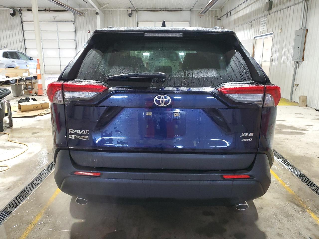 2020 Toyota RAV 4 VIN JTMA1RFV1LD047883 Copart auction photo, side / minor dent/scratches damage thumbnail 6