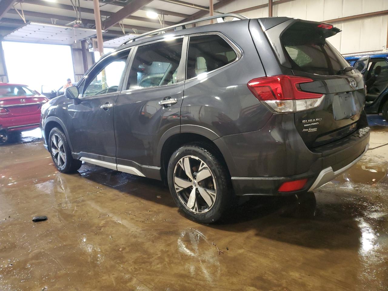 2019 Subaru Forester VIN JF2SKAWC8KH568979 Copart auction photo, rear end damage thumbnail 2