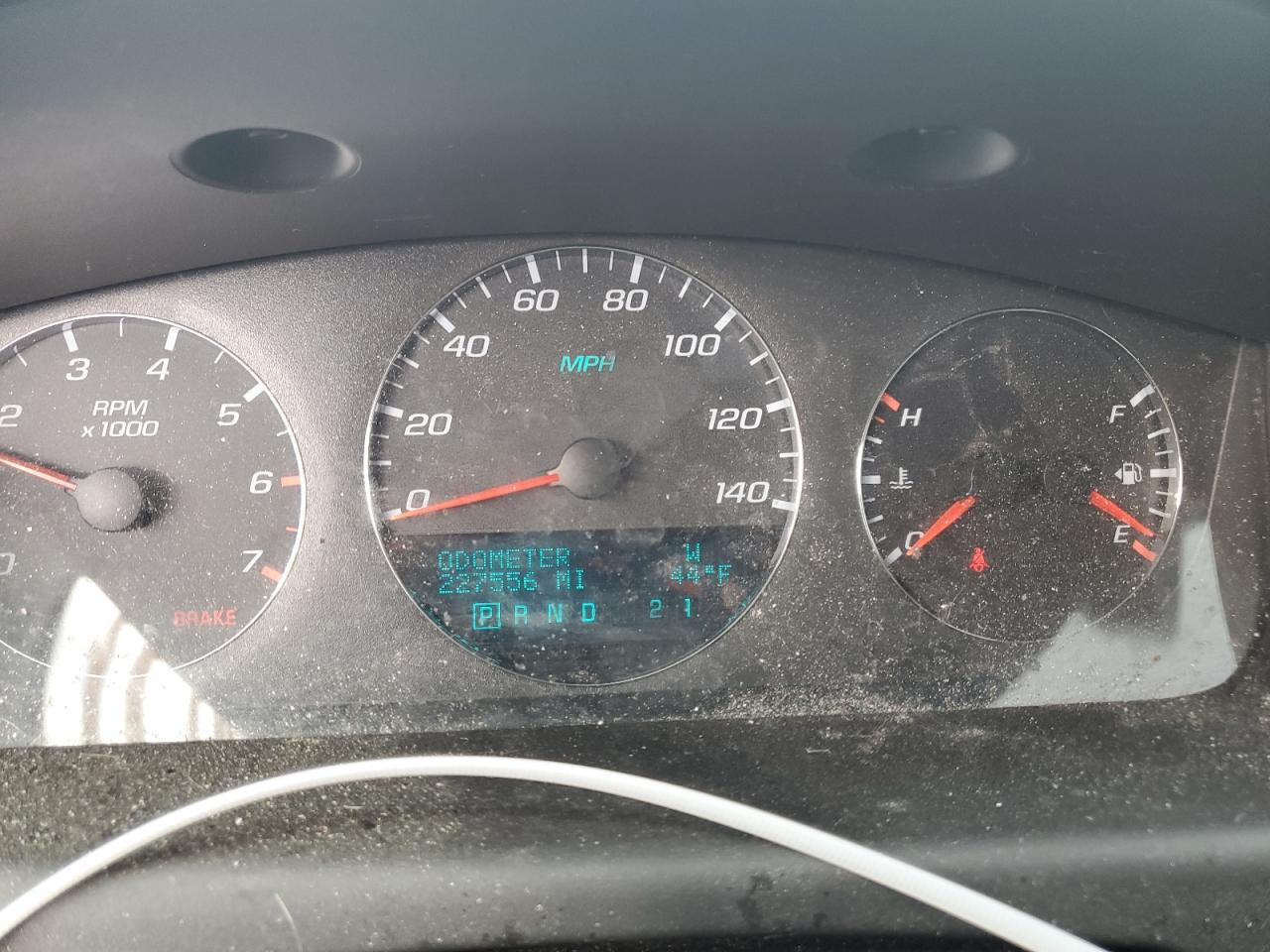 2009 Chevrolet Impala VIN 2G1WT57K591177935 Copart auction photo, front end / side damage thumbnail 9