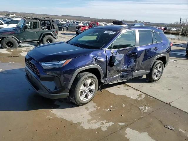 2022 Toyota RAV 4 VIN 2T3P1RFV2NW272636 Copart auction photo, side / front end damage thumbnail 13