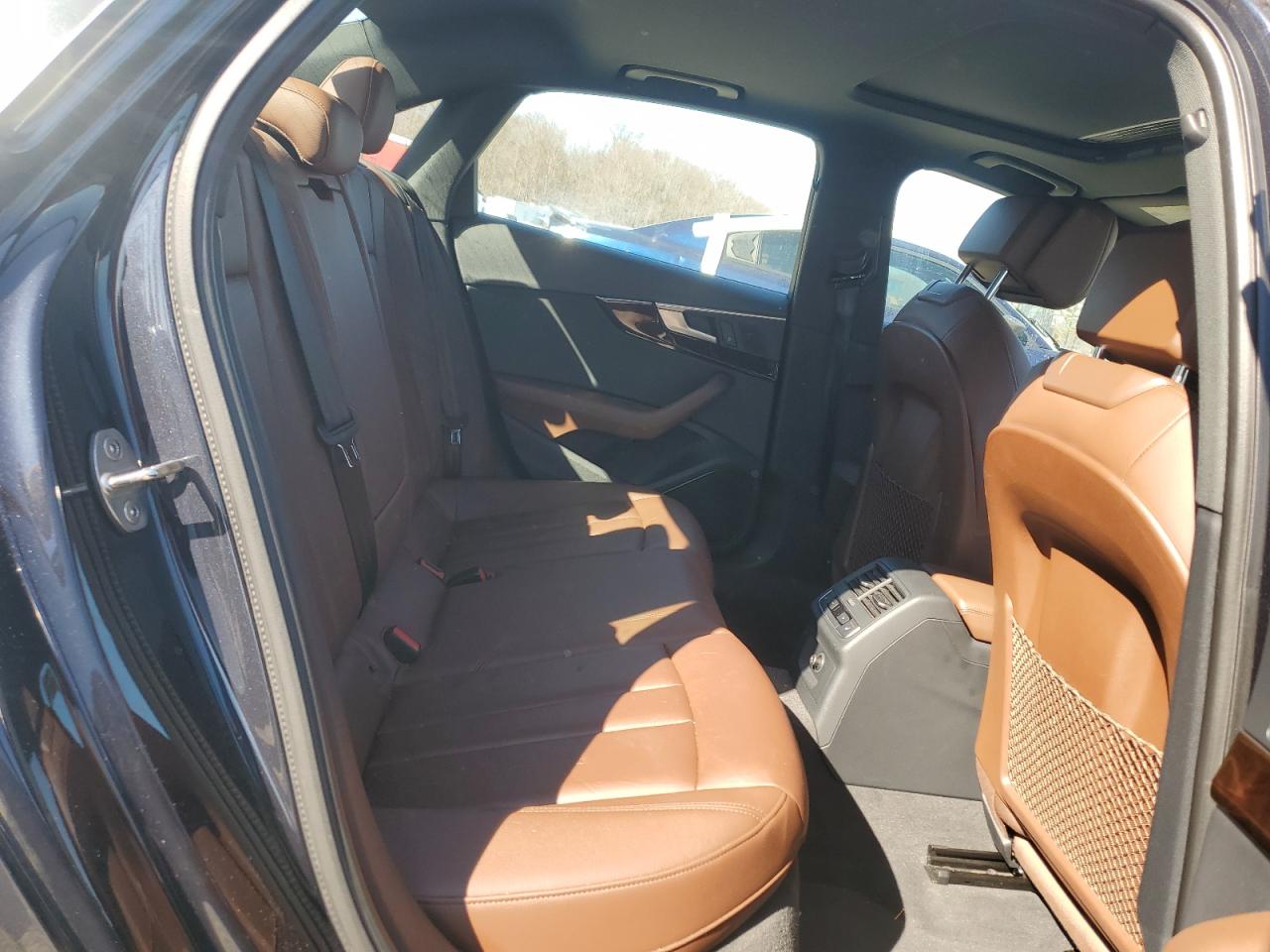 2018 Audi A4 VIN WAUENAF42JN018847 Copart auction photo, front end / side damage thumbnail 10