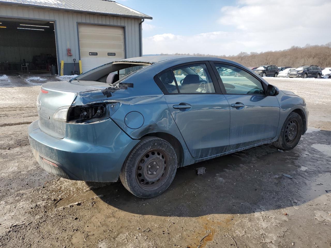 2010 Mazda 3 VIN JM1BL1SFXA1241759 Copart auction photo, side / rear end damage thumbnail 3