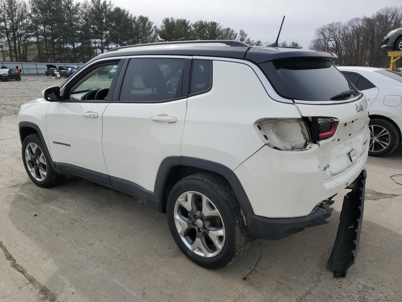2017 Jeep Compass VIN 3C4NJDCB6HT673252 Copart auction photo, front end / rear end damage thumbnail 2